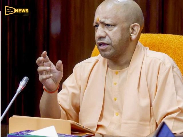 CM योगी ने दुकानदारों से की GST सुधार पर बात, बताया स्वागत योग्य