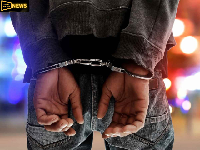 Delhi: पंजाबी बाग में चाकूबाजी का मामला सुलझा, पुलिस ने 150 CCTV फुटेज खंगाले और 3 आरोपी गिरफ्तार